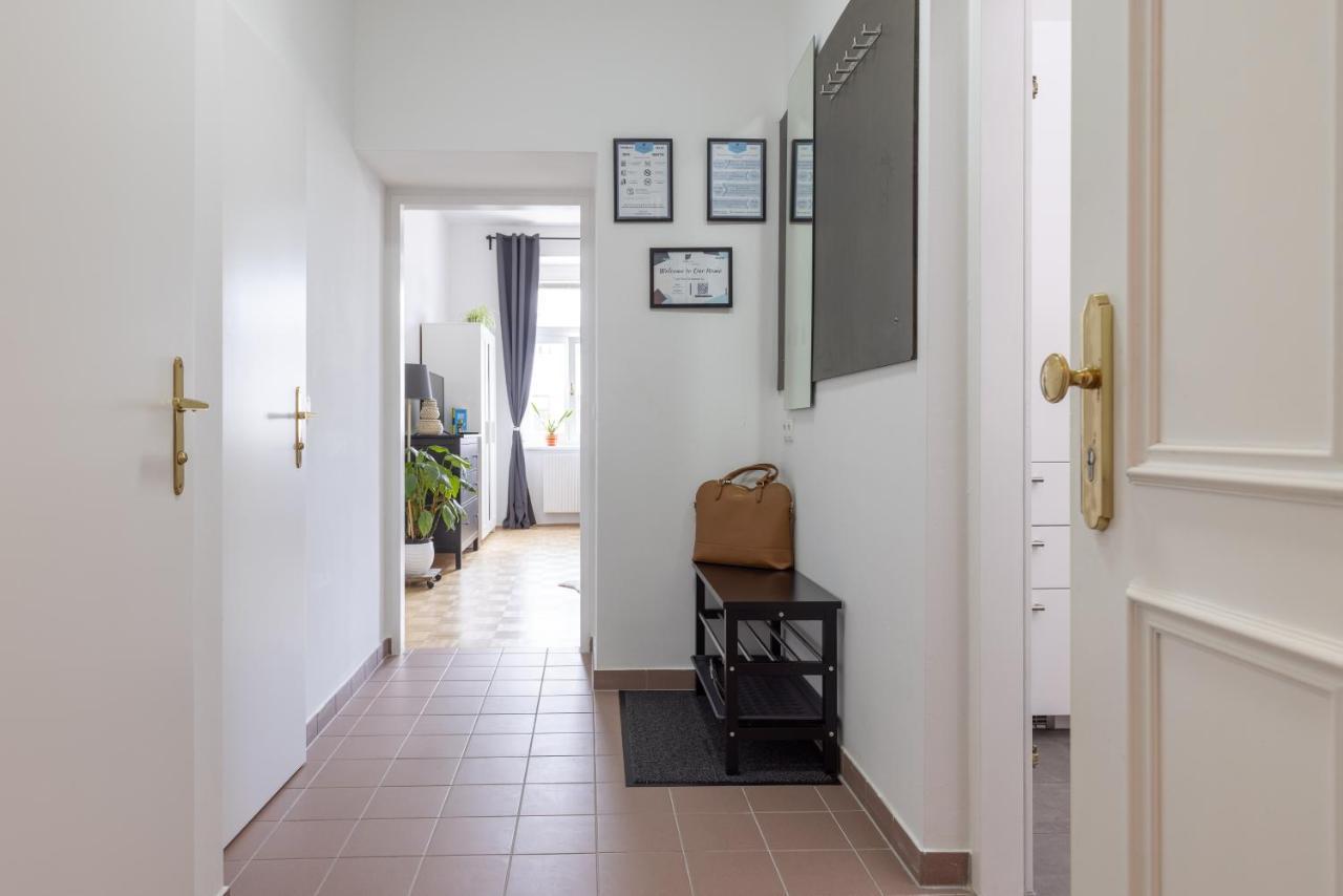 Yeshello Vienna Central Station Apartment Exterior photo